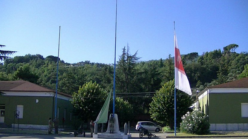 1° raduno Ascoli Piceno dal 9 al 10 settembre 2011 -  foto...104 -  l'AlzaBandiera